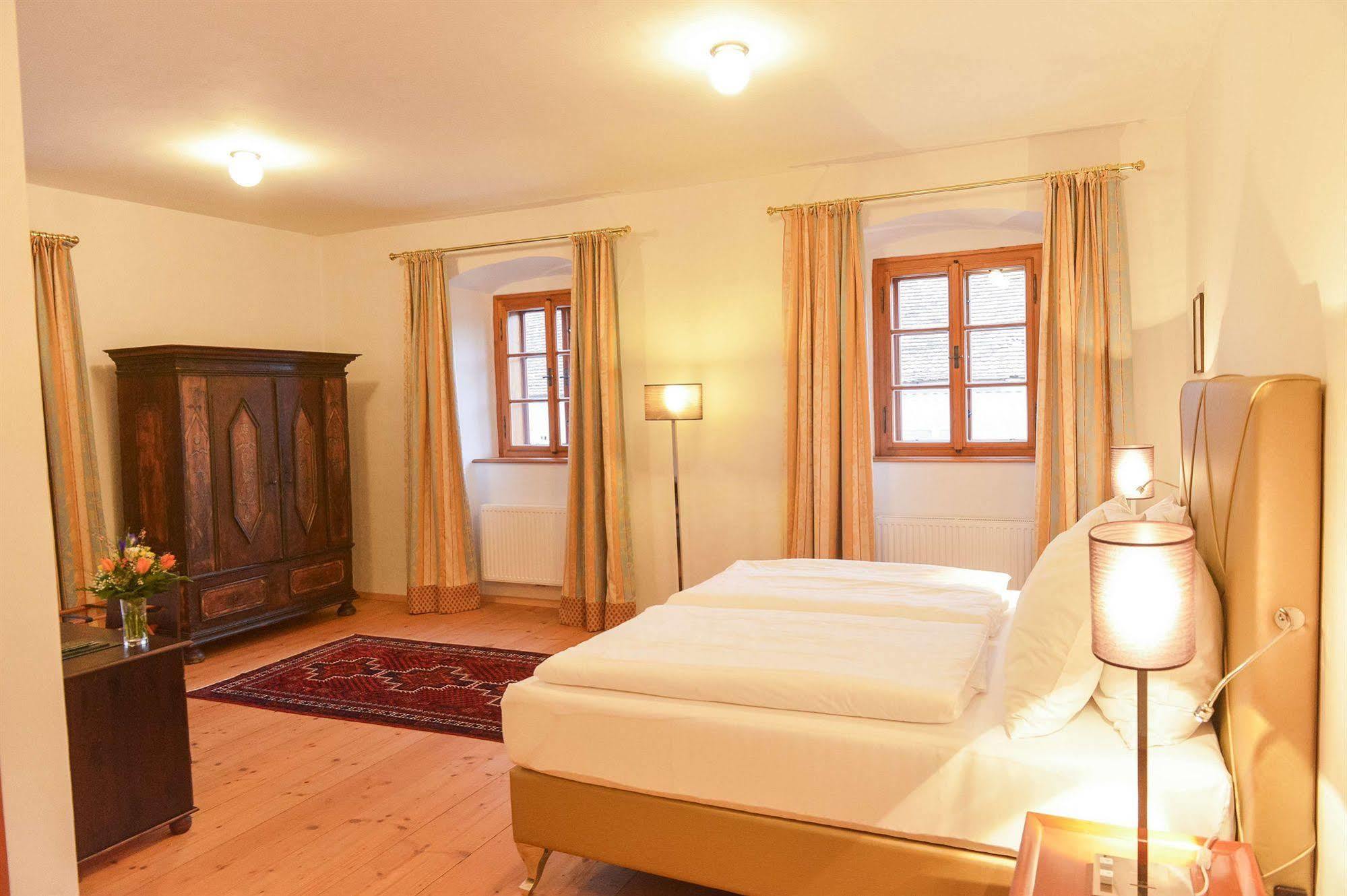 Schlosshotel Mailberg Eksteriør billede